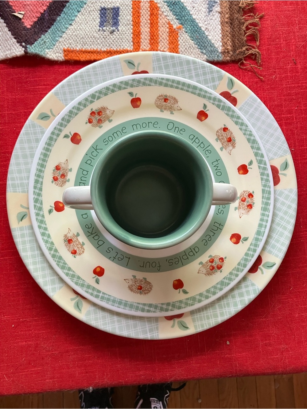SWEET 😍Hedgehog Corelle Ware Place Setting -
3 Pieces - Picture 5 of 10